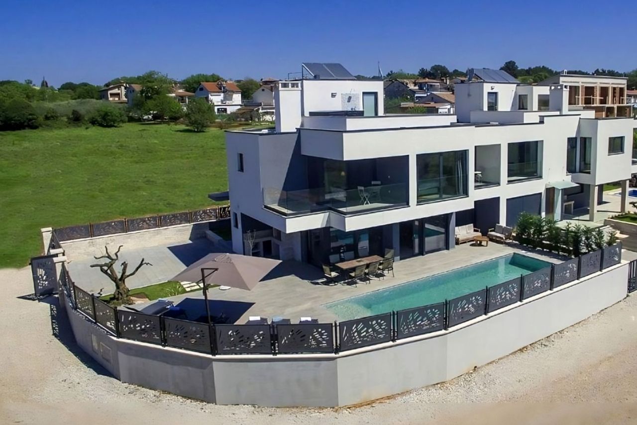 Вилла в Порече, Хорватия, 250 м² - фото 5