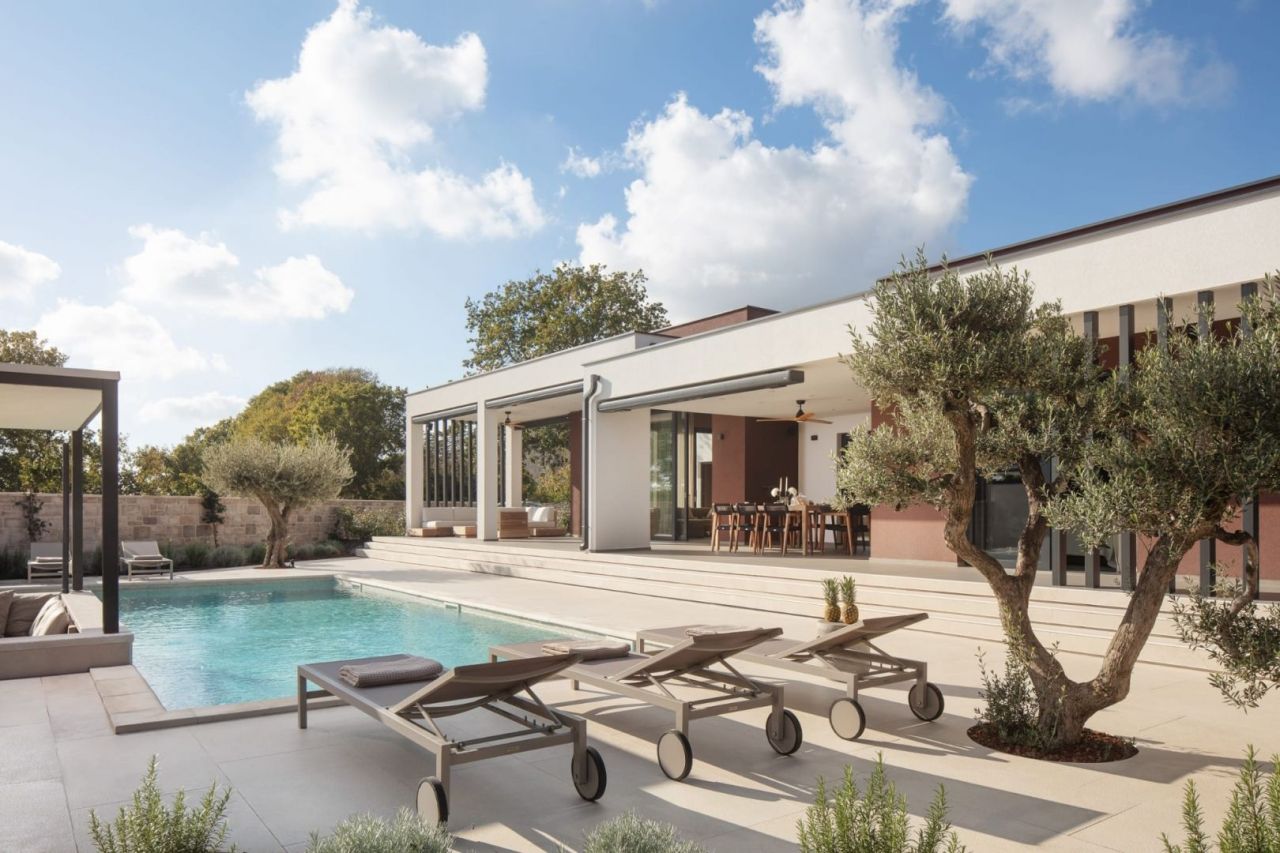 Вилла в Ровини, Хорватия, 200 м² - фото 5