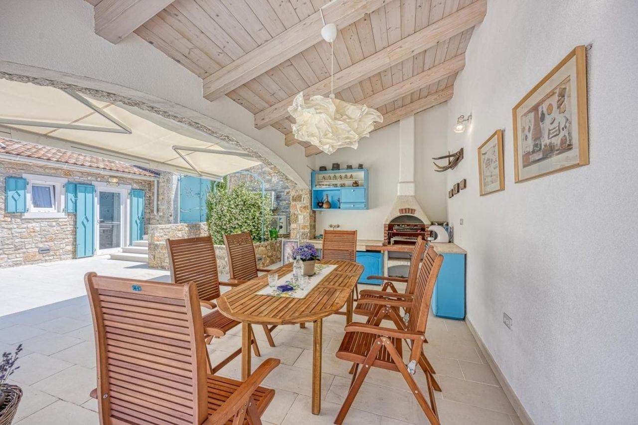 Вилла Sveti Lovreč, Хорватия, 220 м² - фото 6