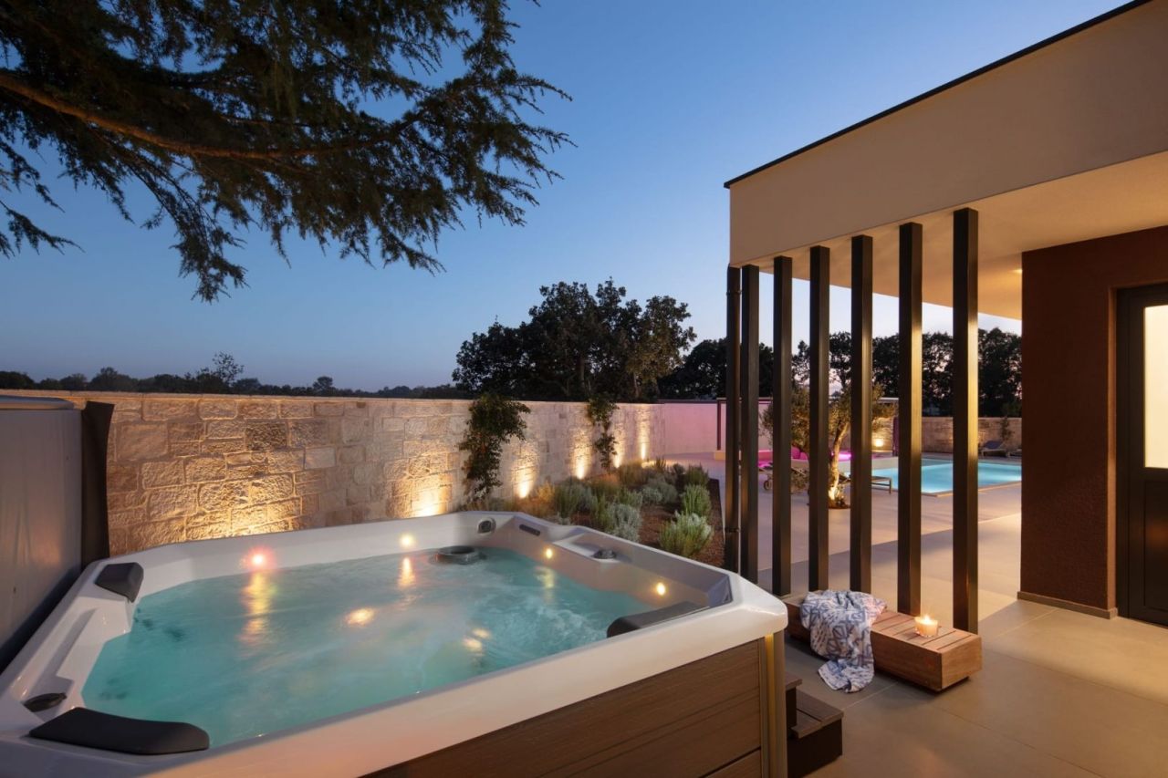 Вилла в Ровини, Хорватия, 200 м² - фото 6