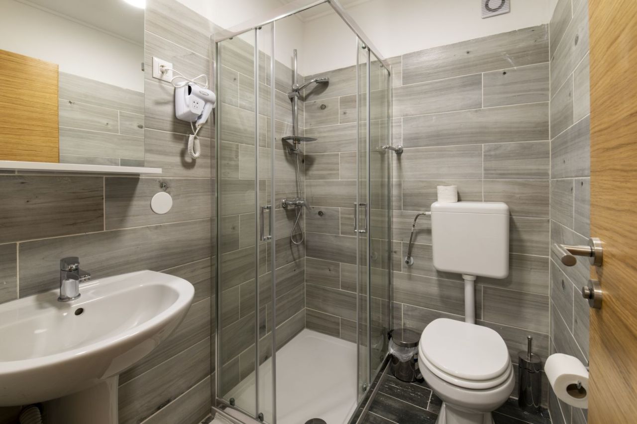 Отель, гостиница в Умаге, Хорватия, 500 м² - фото 6