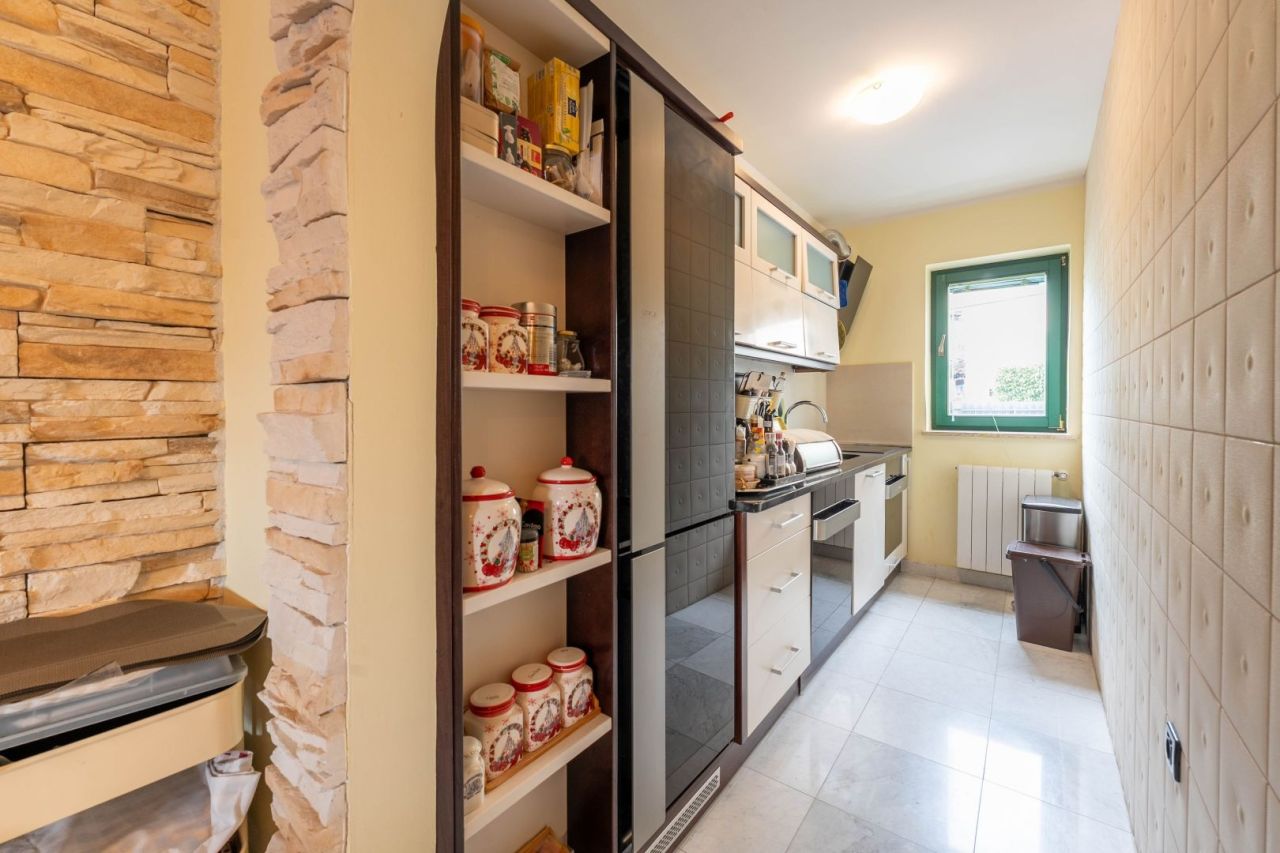 Вилла в Опатии, Хорватия, 261 м² - фото 6