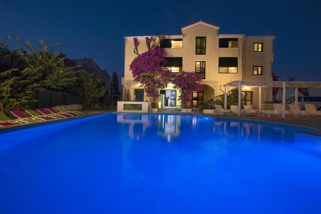 Отель, гостиница Novalja, Хорватия, 510 м² - фото 7