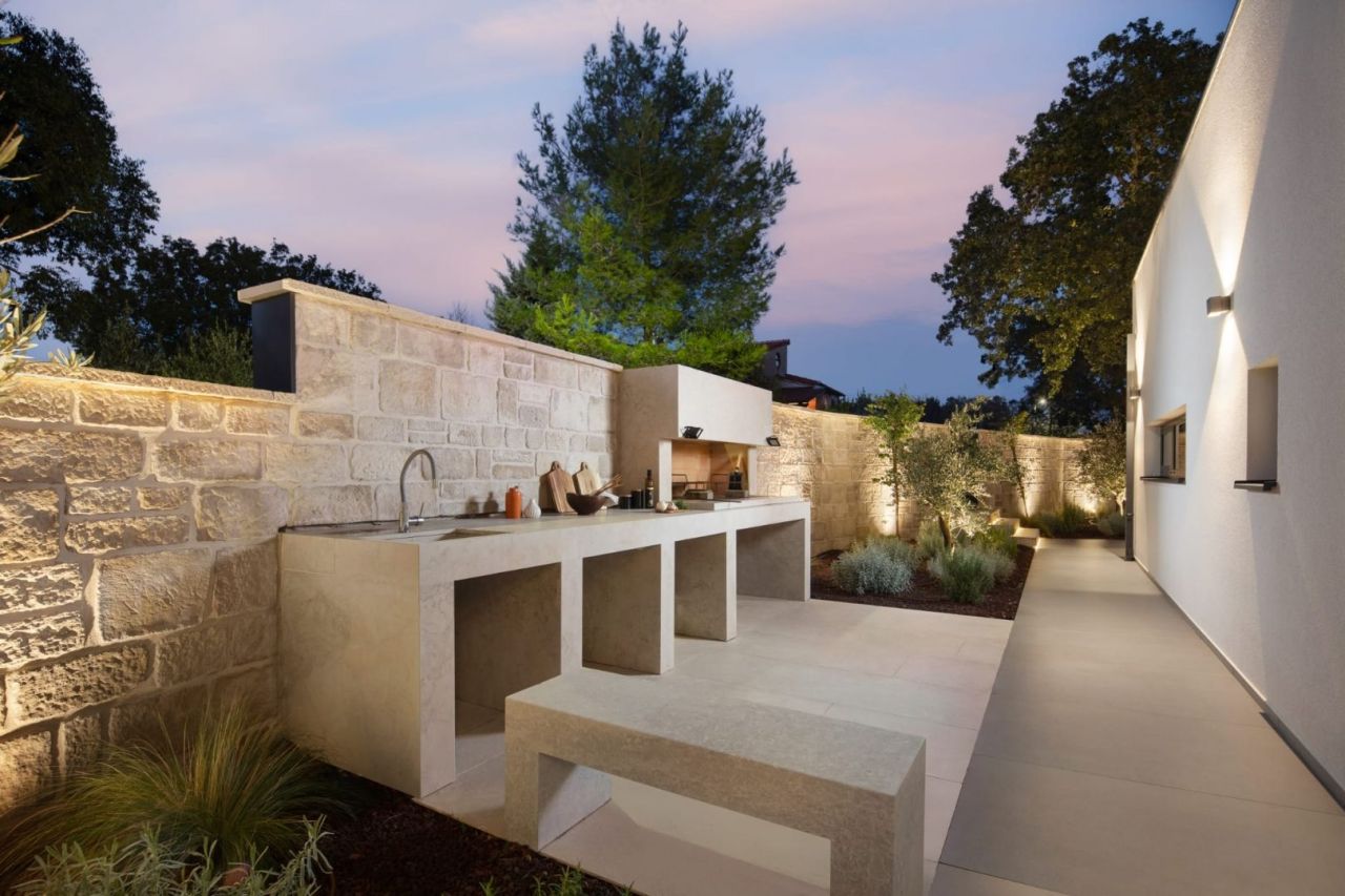 Вилла в Ровини, Хорватия, 200 м² - фото 8