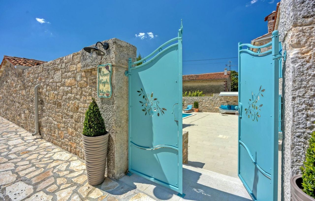 Вилла Sveti Lovreč, Хорватия, 220 м² - фото 8