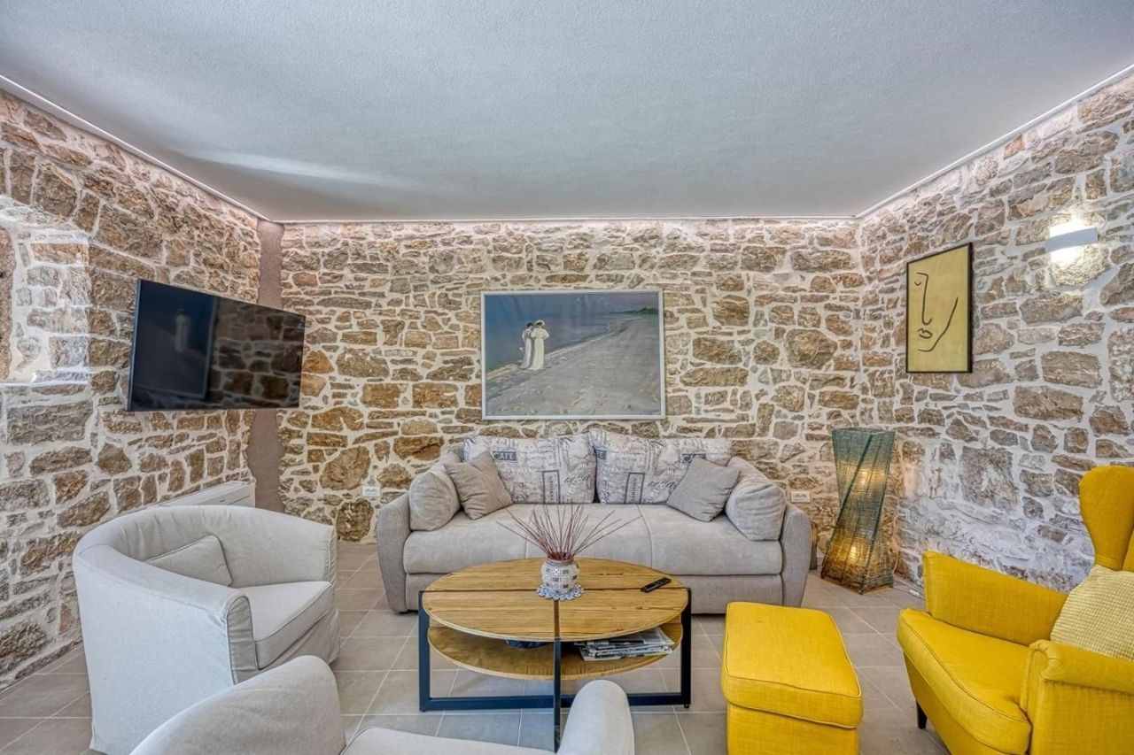 Вилла Sveti Lovreč, Хорватия, 220 м² - фото 9