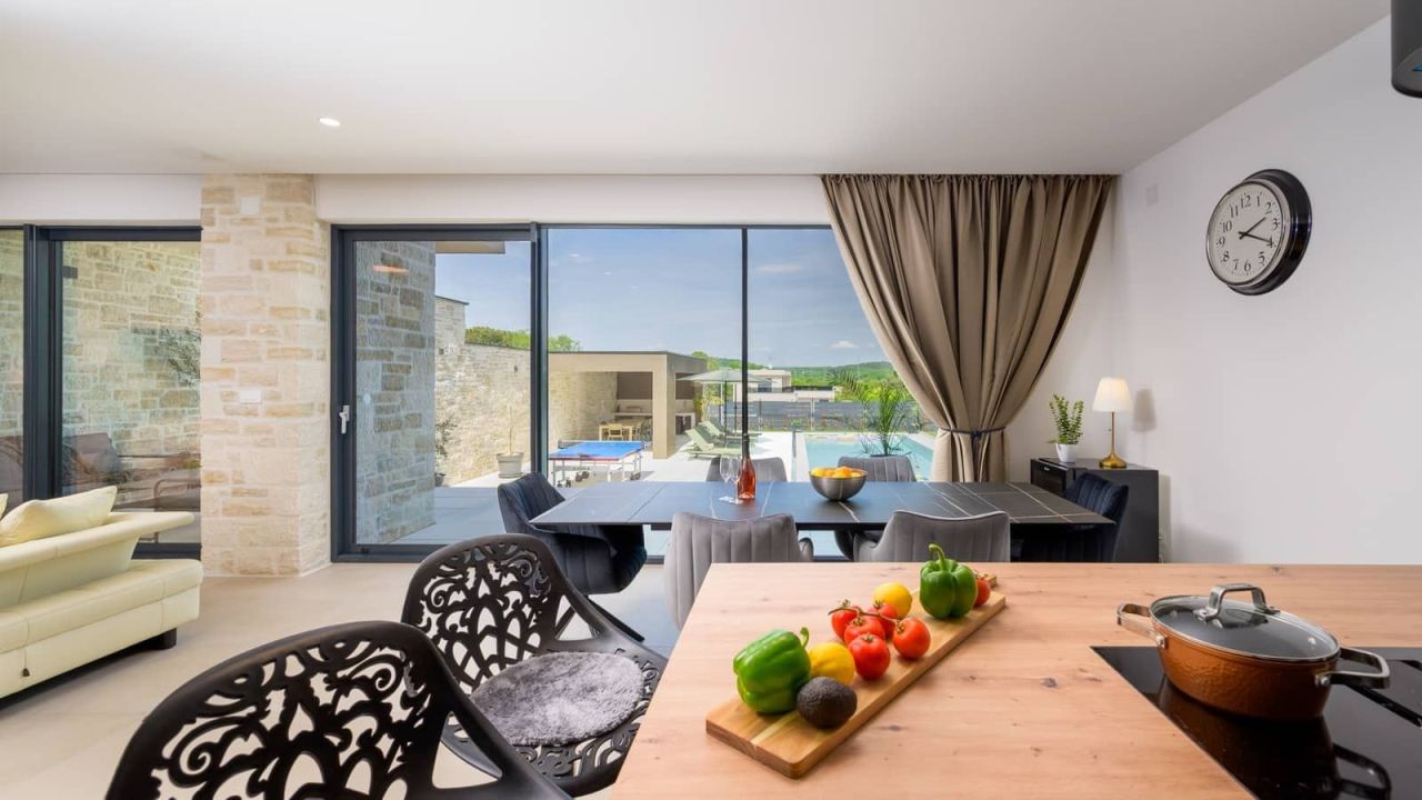 Вилла в Ровини, Хорватия, 250 м² - фото 9