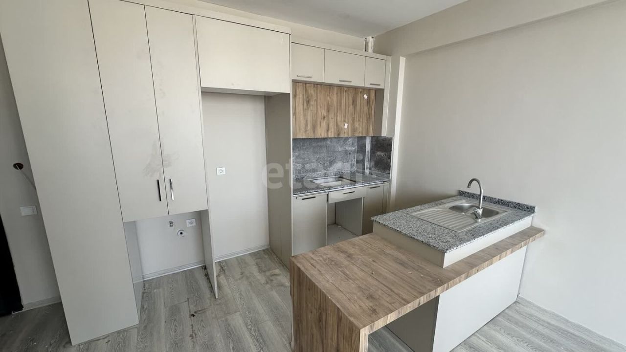 Квартира в Мерсине, Турция, 45 м² - фото 4