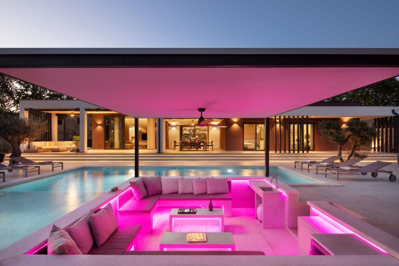 Вилла в Ровини, Хорватия, 200 м² - фото 11