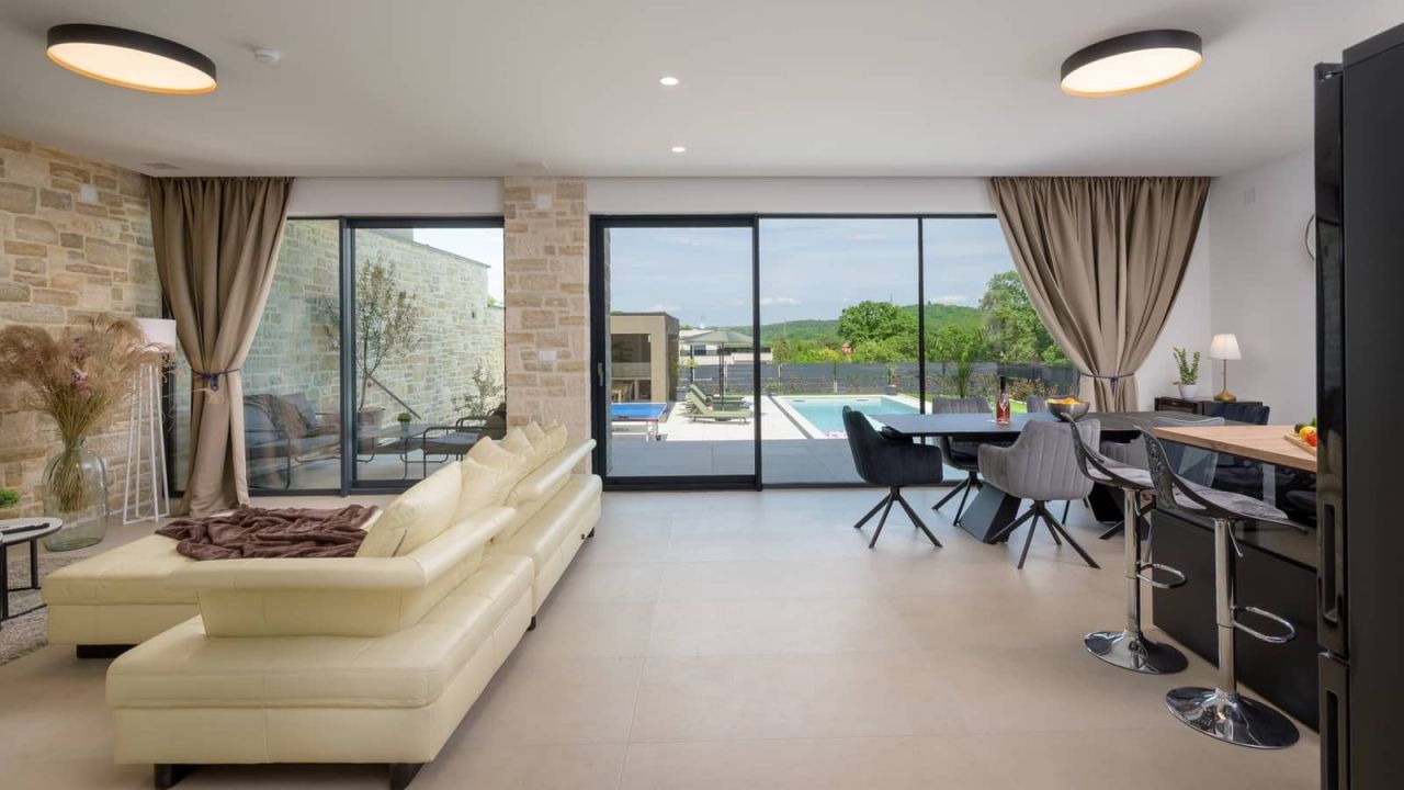 Вилла в Ровини, Хорватия, 250 м² - фото 11