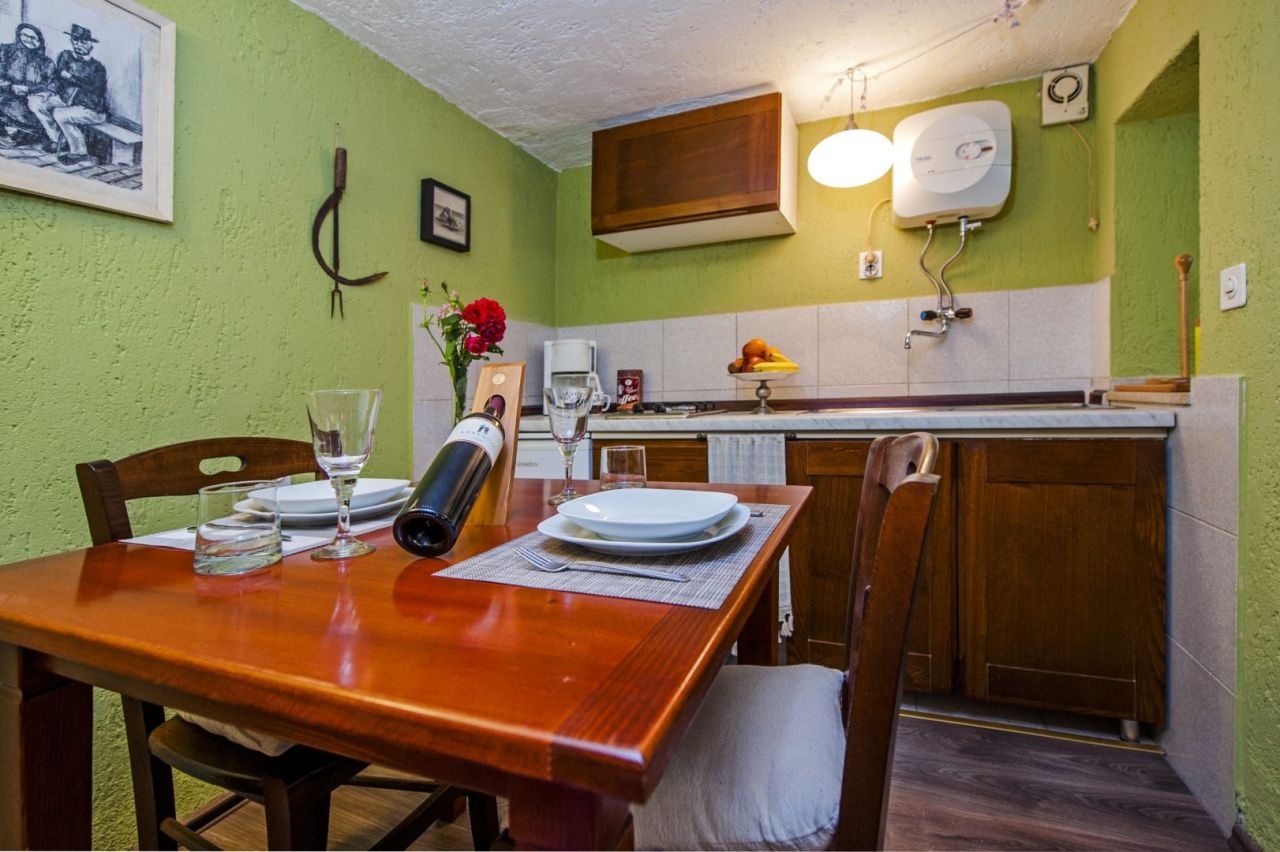 Отель, гостиница в Ровини, Хорватия, 360 м² - фото 12