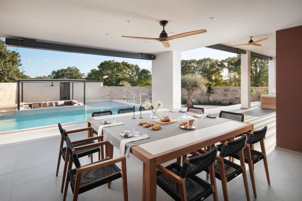 Вилла в Ровини, Хорватия, 200 м² - фото 12