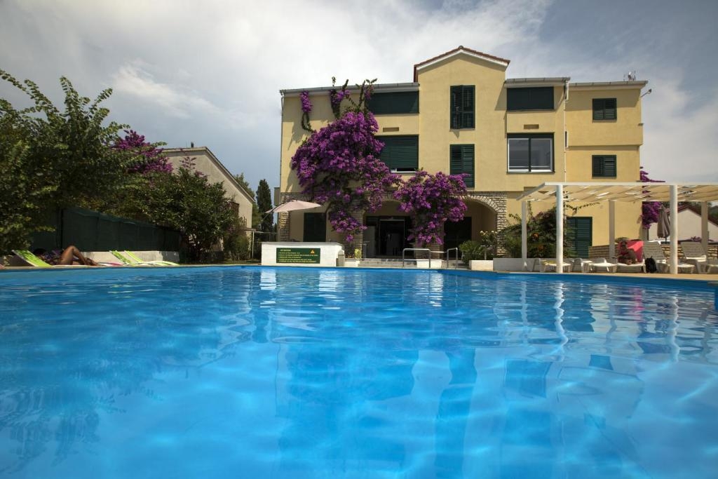 Отель, гостиница Novalja, Хорватия, 510 м² - фото 12