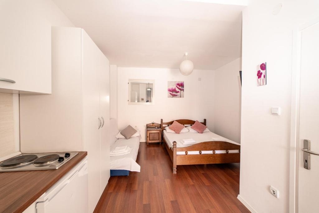 Отель, гостиница Novalja, Хорватия, 365 м² - фото 13