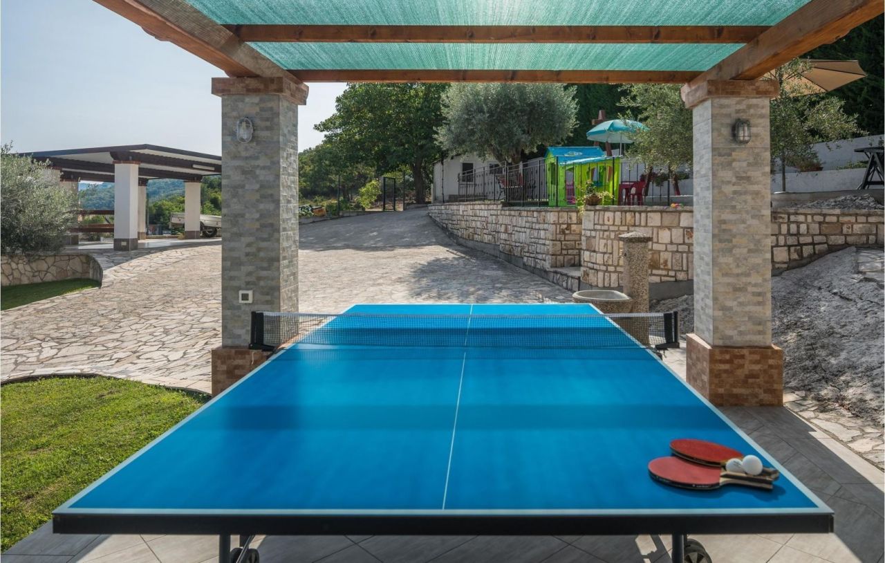 Отель, гостиница в Буйе, Хорватия, 597 м² - фото 14