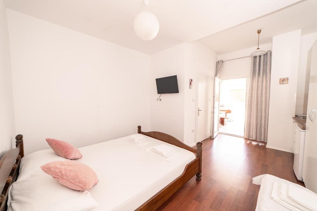 Отель, гостиница Novalja, Хорватия, 365 м² - фото 15