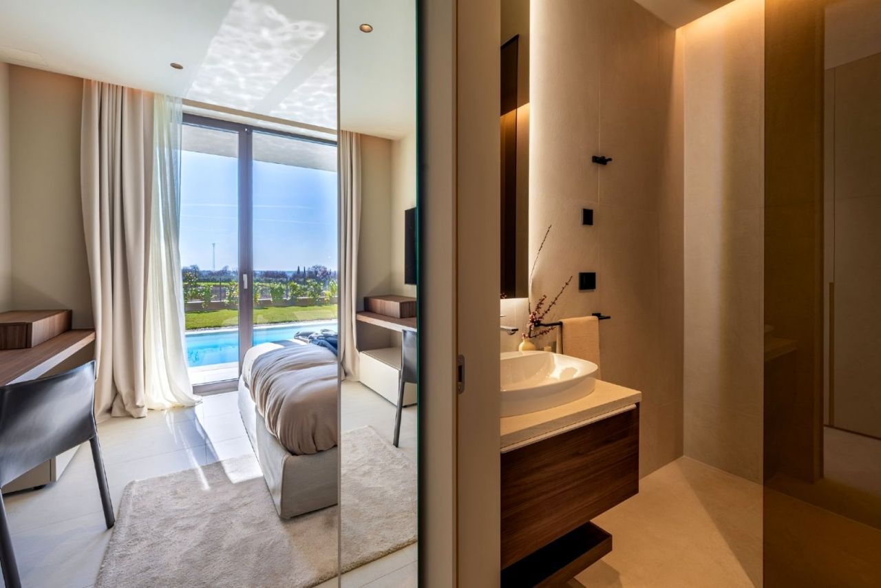 Вилла в Порече, Хорватия, 241 м² - фото 15