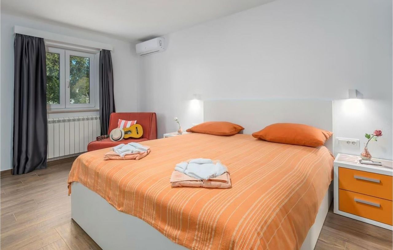 Вилла в Тиняне, Хорватия, 140 м² - фото 15