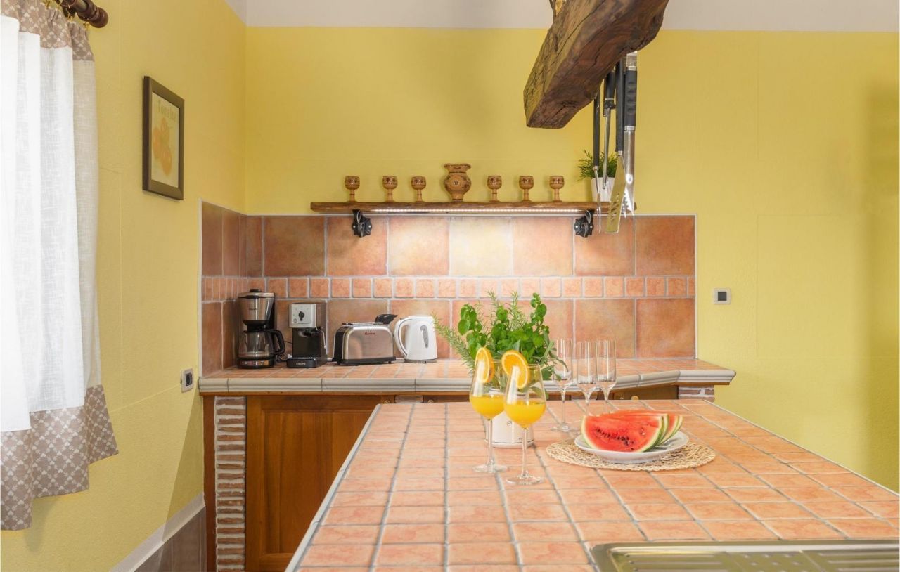 Отель, гостиница в Буйе, Хорватия, 597 м² - фото 18