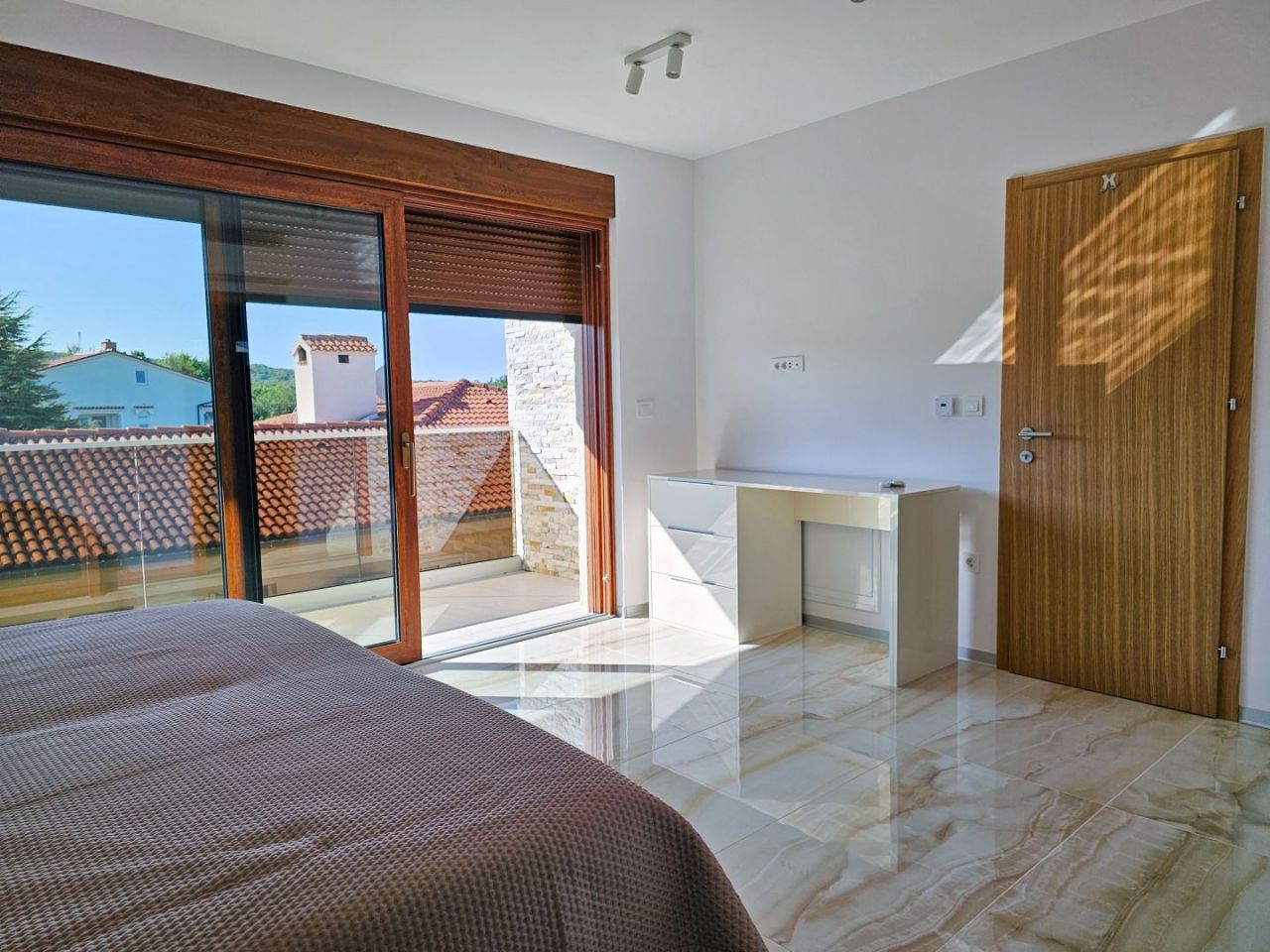 Вилла в Малинска-Дубашнице, Хорватия, 280 м² - фото 19