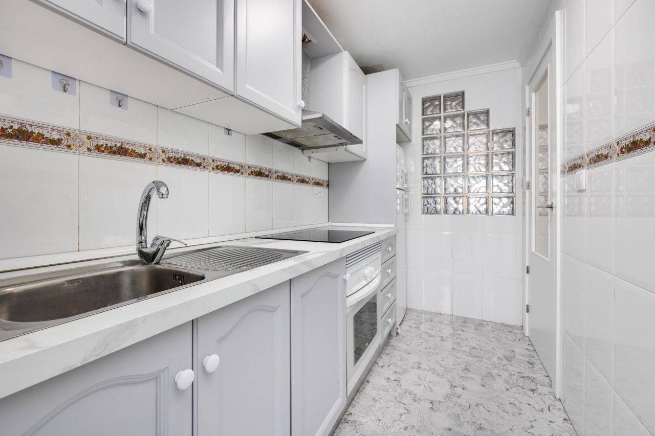 Квартира в Торревьехе, Испания, 58 м² - фото 4