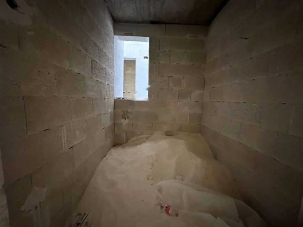 Квартира в Сент-Полс-Бэй, Мальта, 948 м² - фото 9