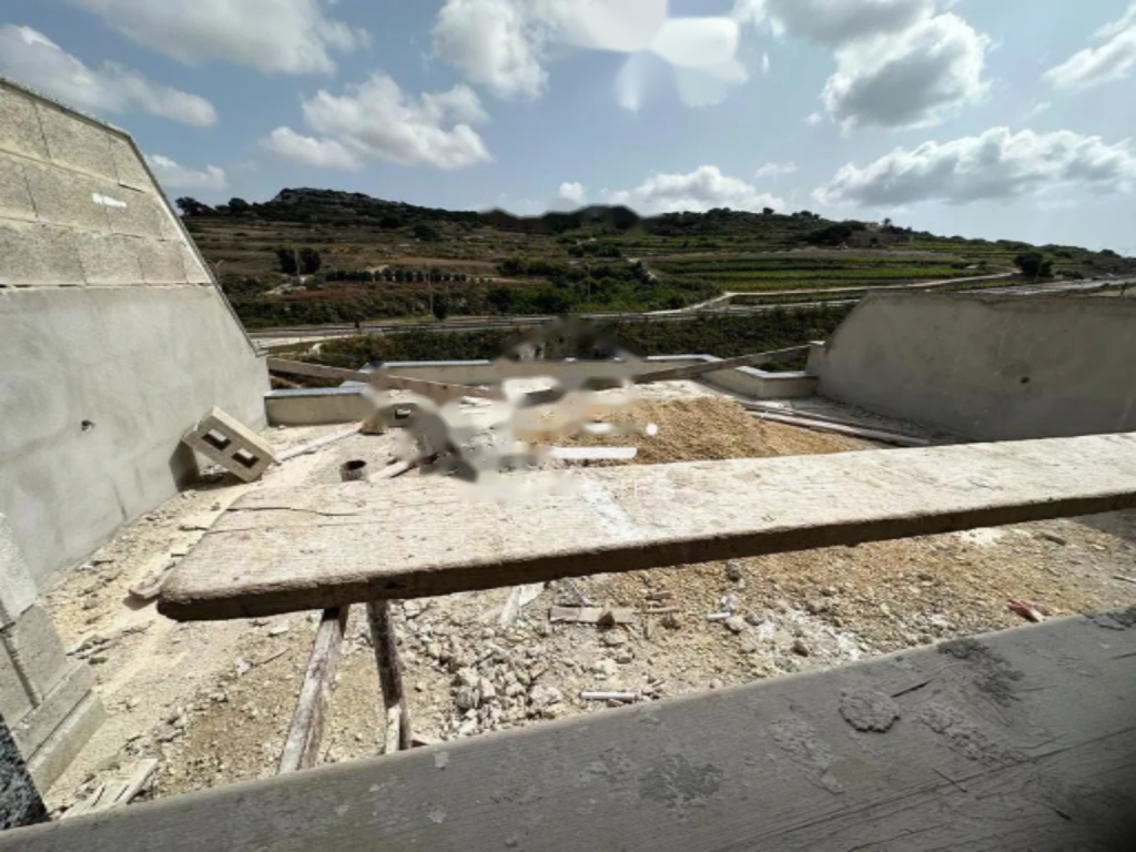 Квартира в Сент-Полс-Бэй, Мальта, 948 м² - фото 12