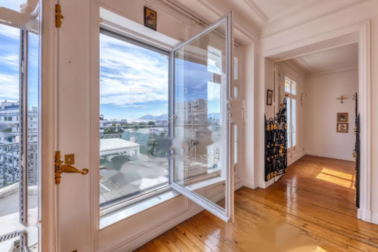 Квартира в Каннах, Франция, 239 м² - фото 15