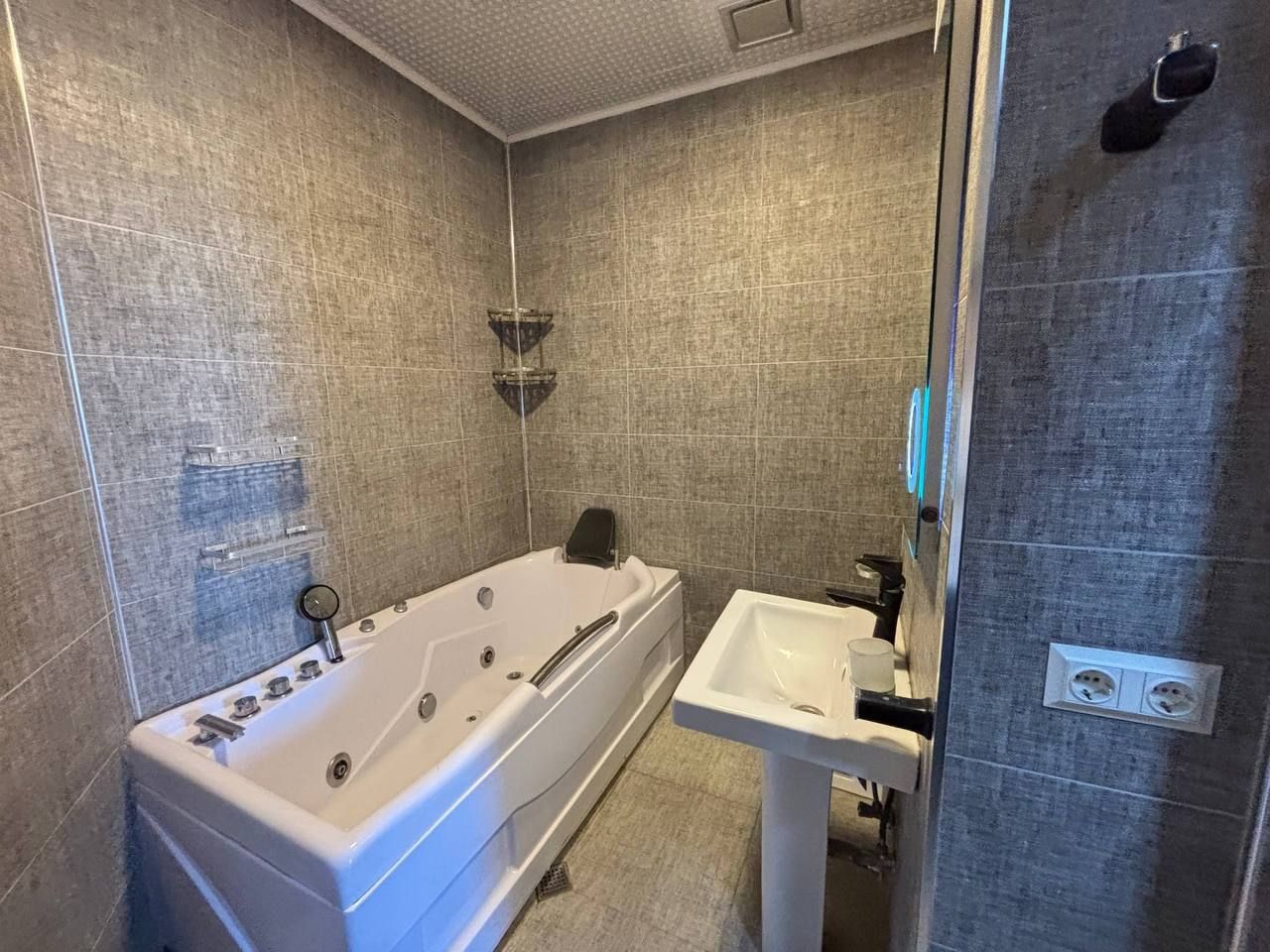 Квартира в Тбилиси, Грузия, 50 м² - фото 10