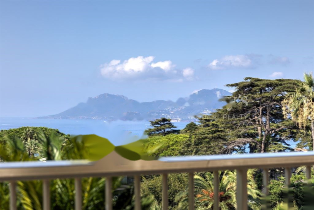 Квартира в Каннах, Франция, 121 м² - фото 16