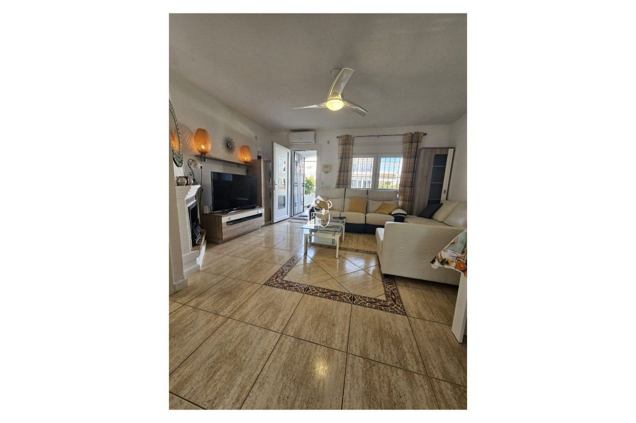 Дом в Ориуэла Коста, Испания, 80 м² - фото 3