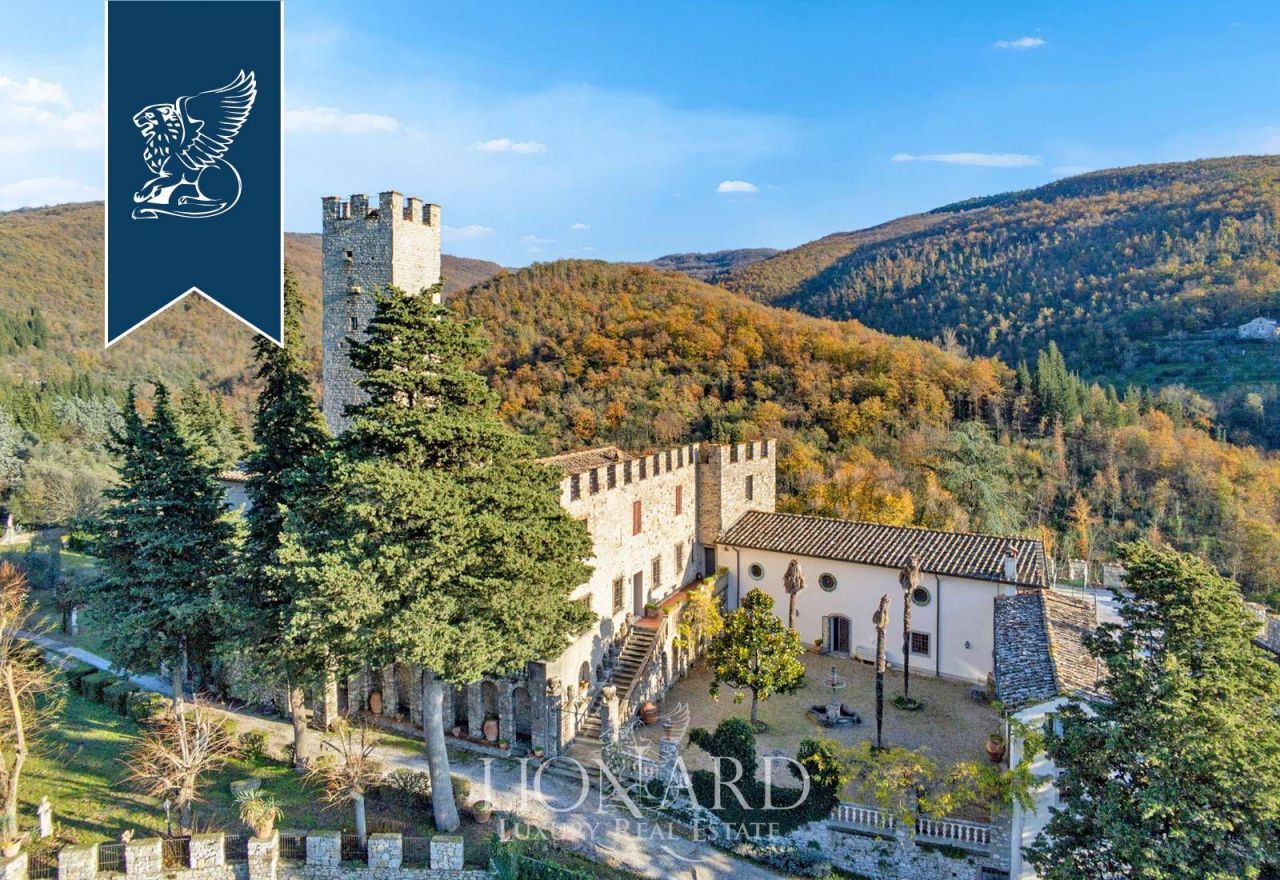 Замок во Флоренции, Италия, 2 700 м² - фото 5