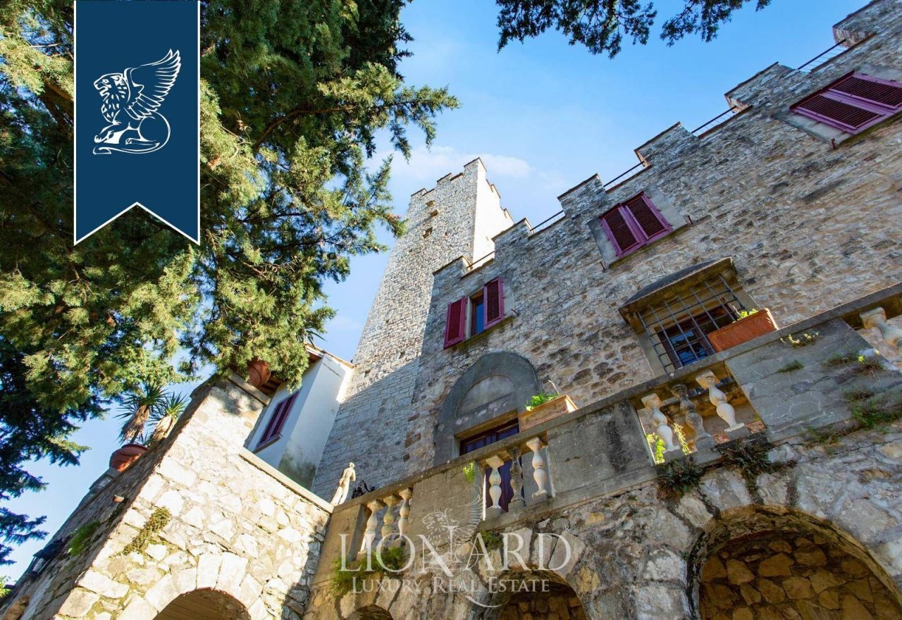 Замок во Флоренции, Италия, 2 700 м² - фото 12