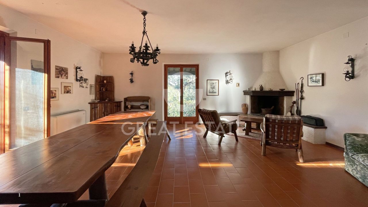 Дом в Монтепульчано, Италия, 406.2 м² - фото 11