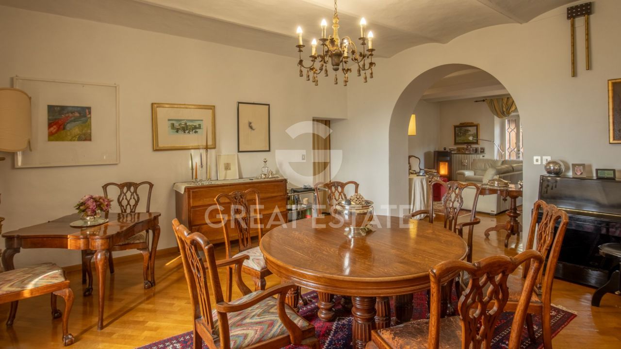 Вилла в Корчано, Италия, 683.25 м² - фото 12