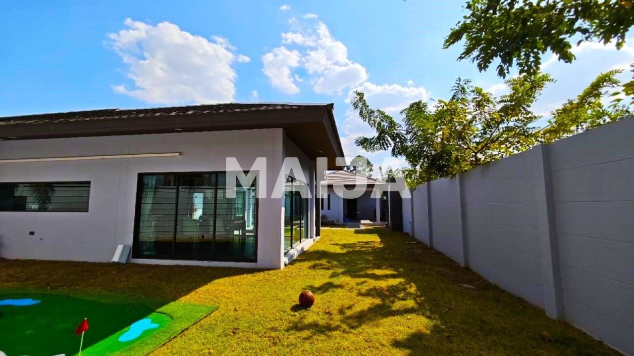 Вилла в Паттайе, Таиланд, 306 м² - фото 15