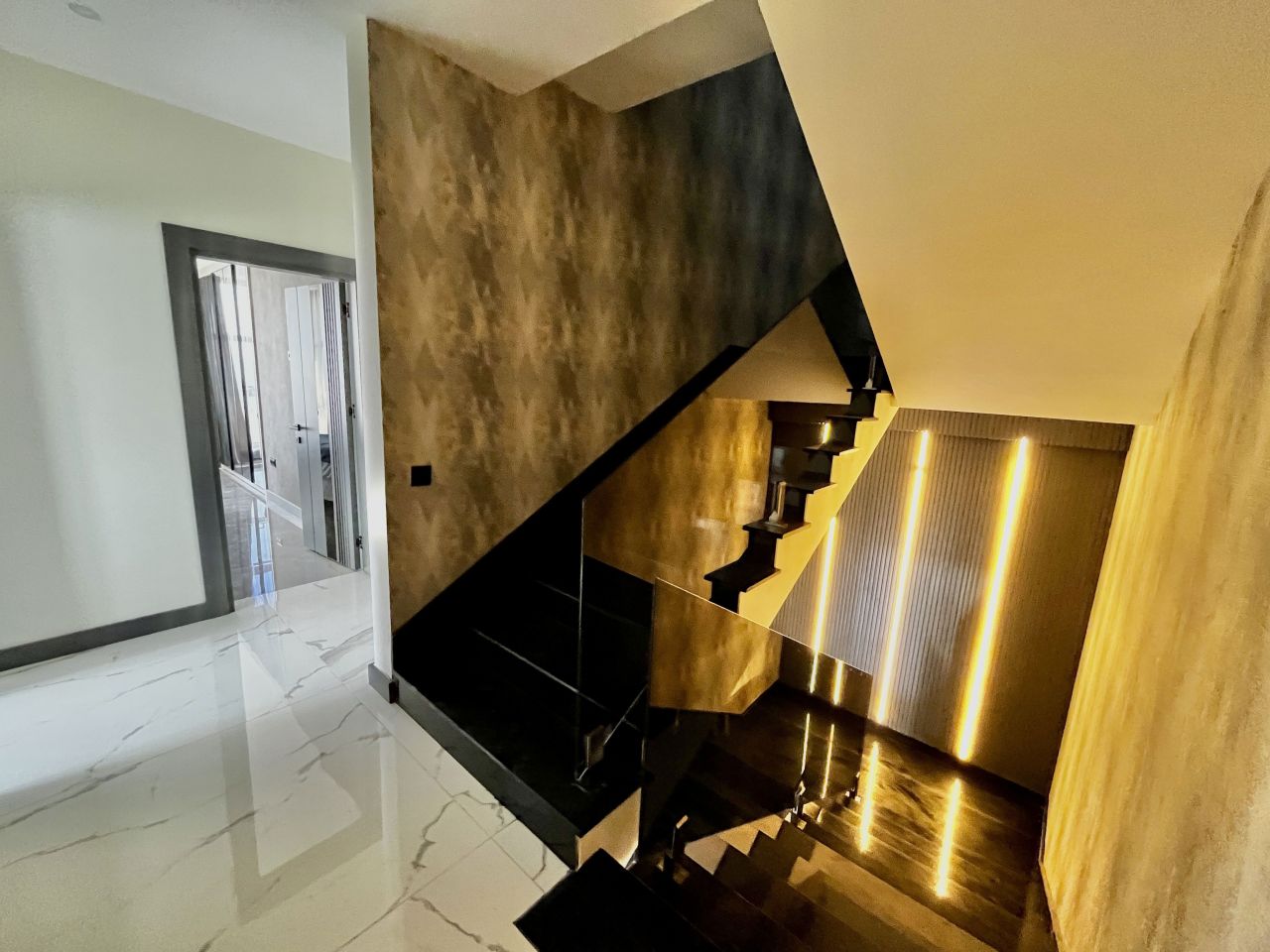 Вилла в Алании, Турция, 471 м² - фото 17