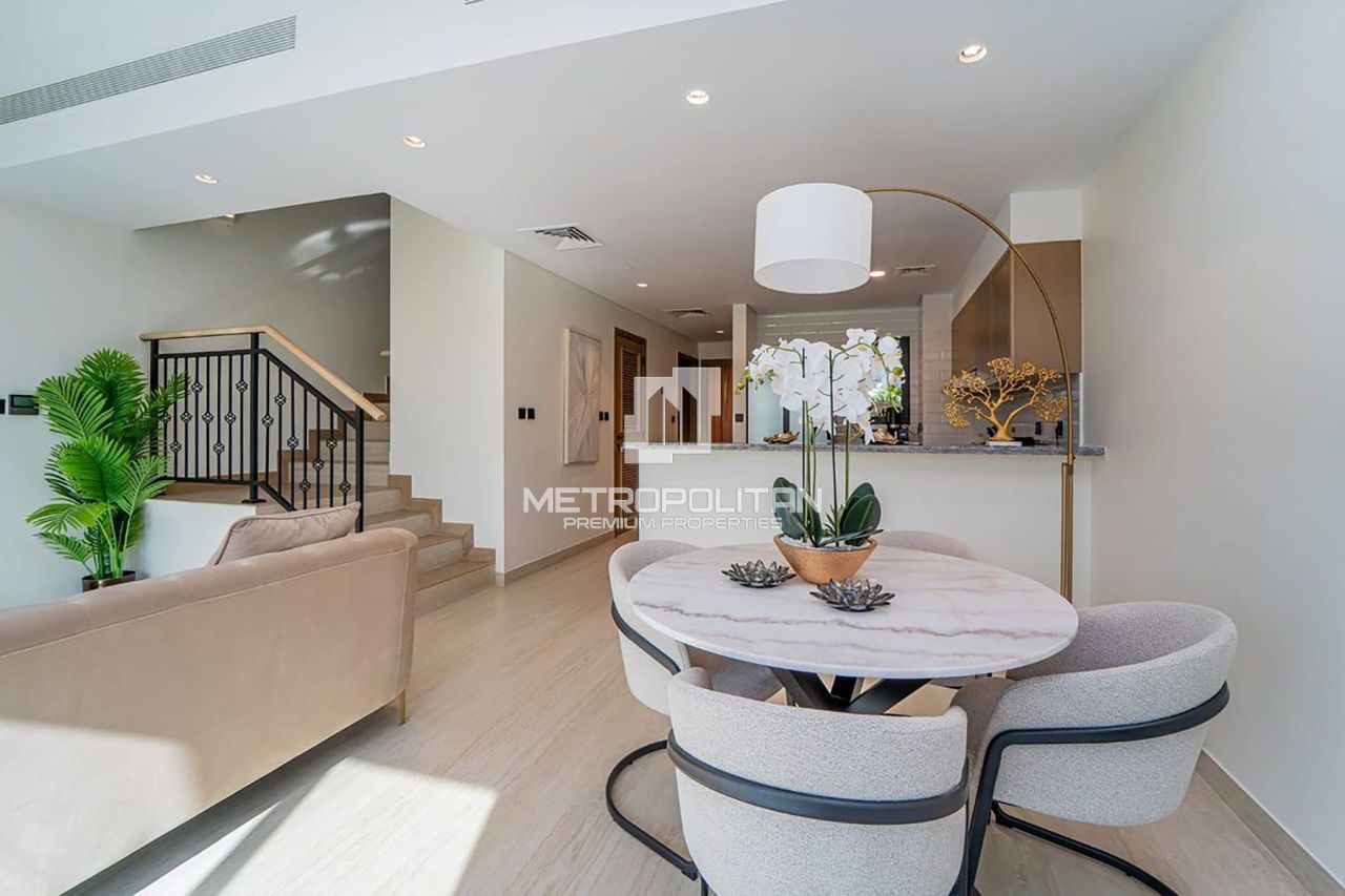 Вилла в Дубае, ОАЭ, 144 м² - фото 2