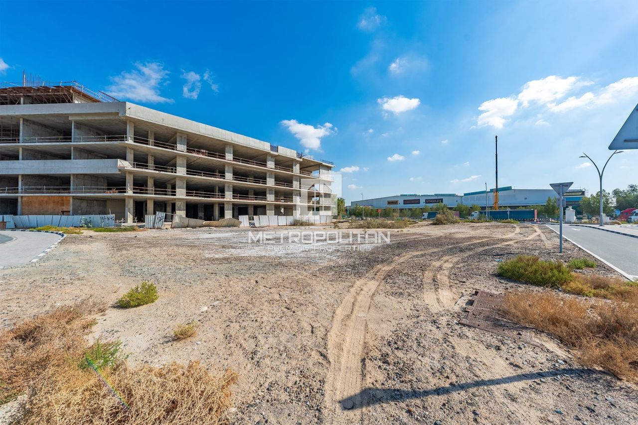 Земля в Дубае, ОАЭ, 1 741 м² - фото 3