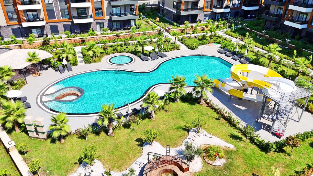 Квартира в Алании, Турция, 132 м² - фото 1