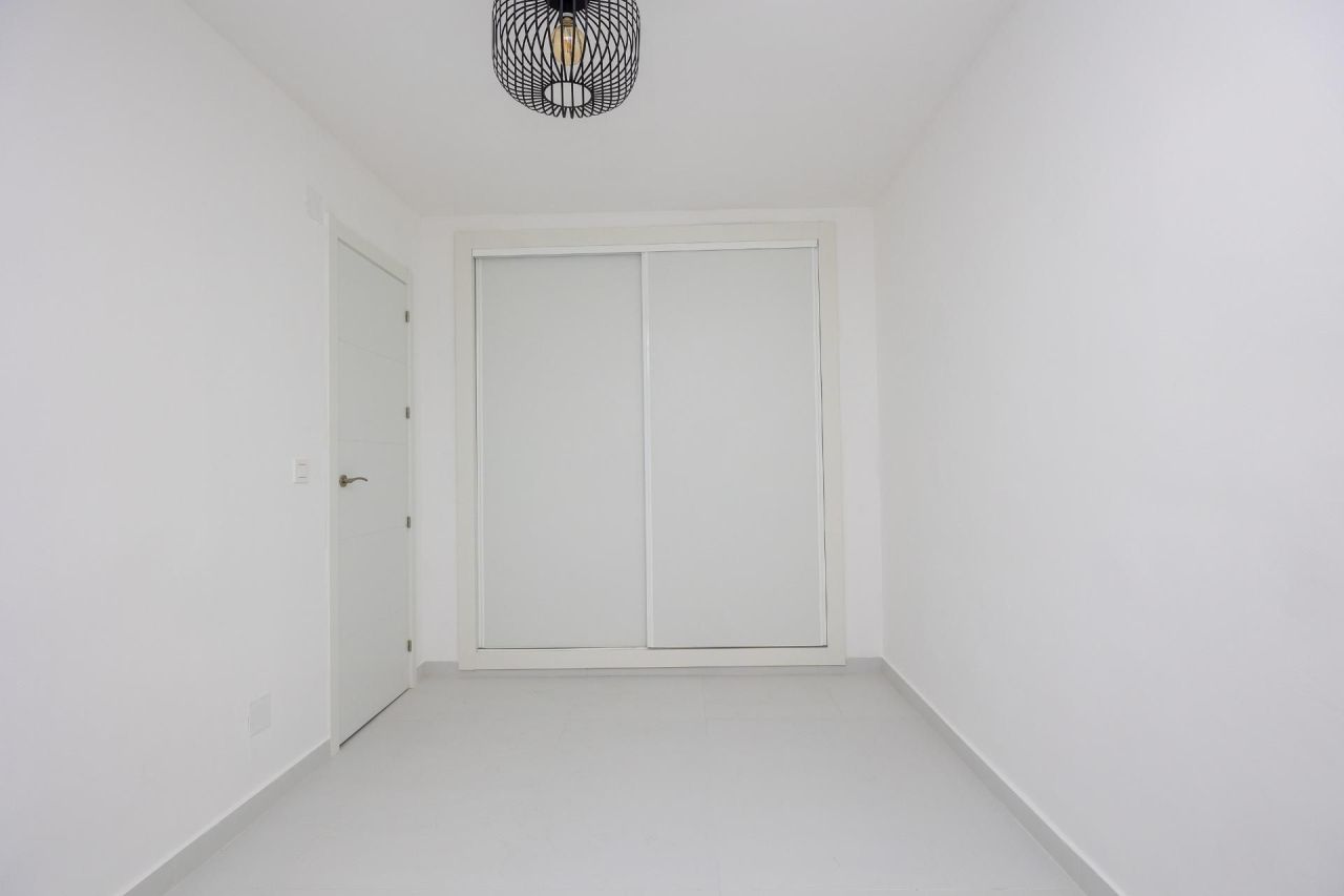 Квартира в Торревьехе, Испания, 102 м² - фото 9