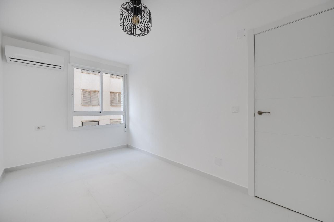 Квартира в Торревьехе, Испания, 102 м² - фото 8