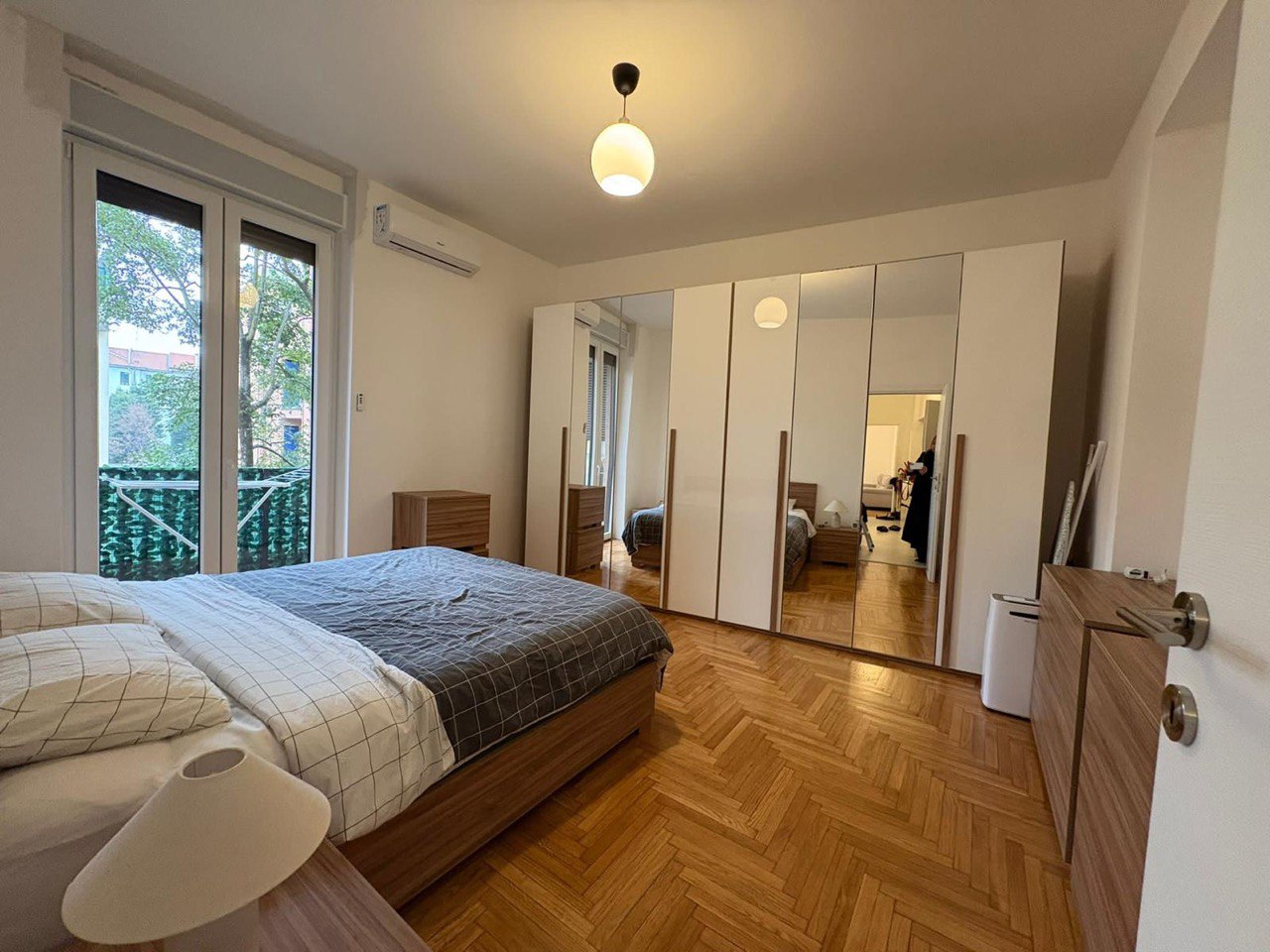 Апартаменты в Монце, Италия, 93 м² - фото 1