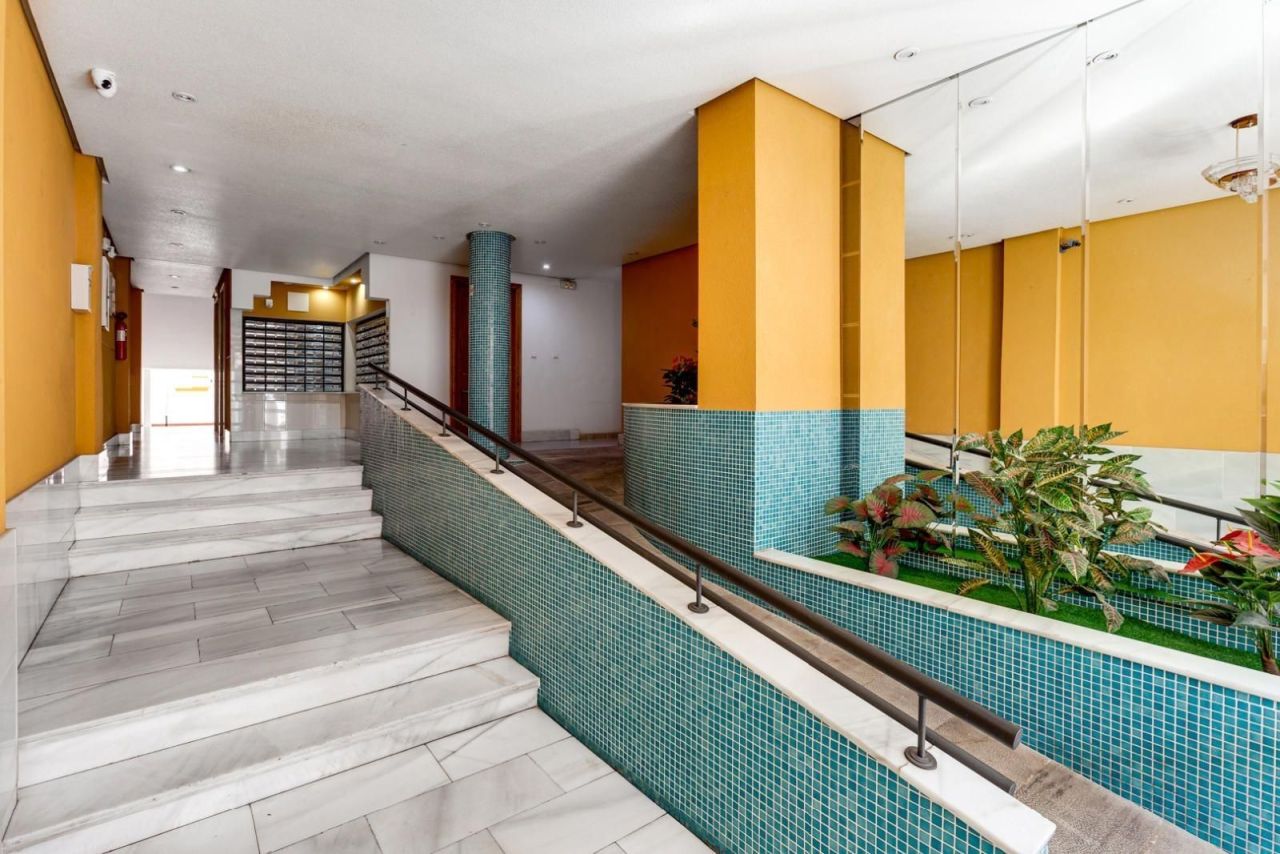 Квартира в Торревьехе, Испания, 76 м² - фото 2