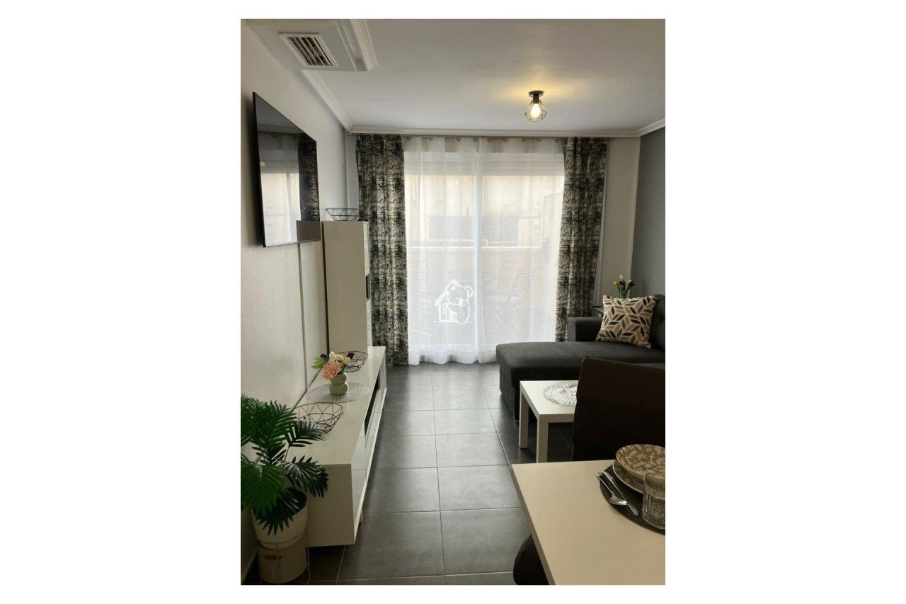 Апартаменты в Торревьехе, Испания, 60 м² - фото 2