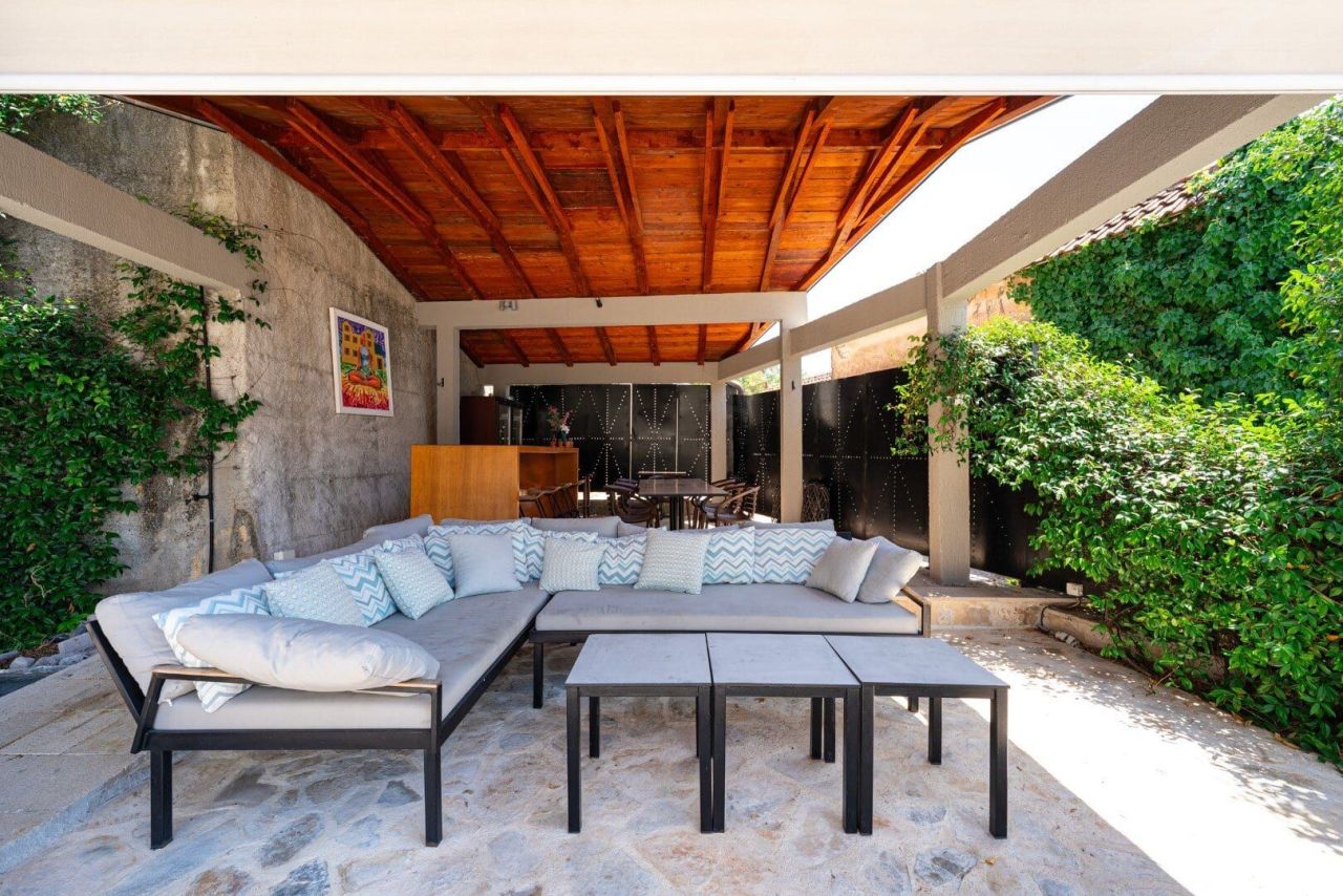 Отель, гостиница в Перасте, Черногория, 258 м² - фото 10