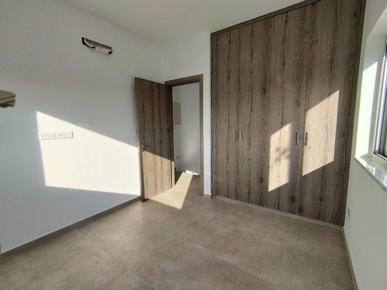 Вилла в Лимасоле, Кипр, 79 м² - фото 13