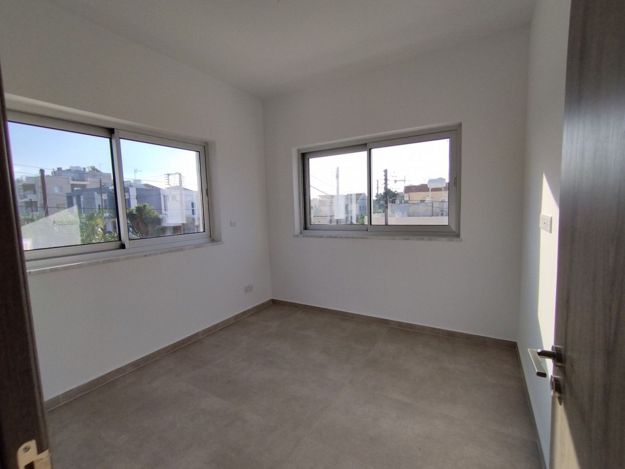 Вилла в Лимасоле, Кипр, 79 м² - фото 15