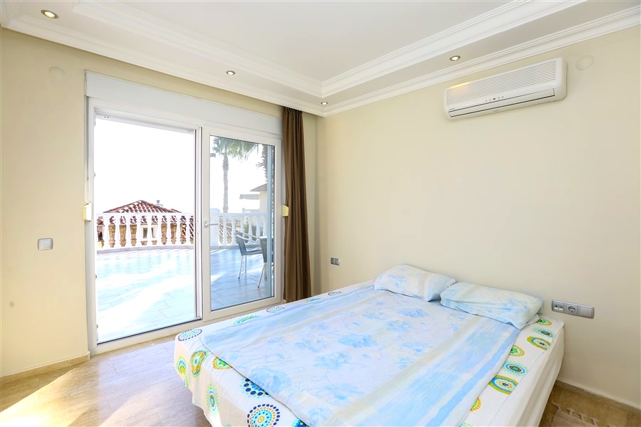 Вилла в Алании, Турция, 179 м² - фото 15