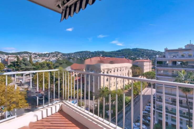 Квартира в Каннах, Франция, 68 м² - фото 1